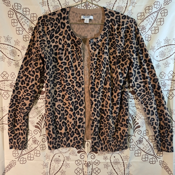 Old Navy Sweaters - Old Navy Animal Print Cardigan